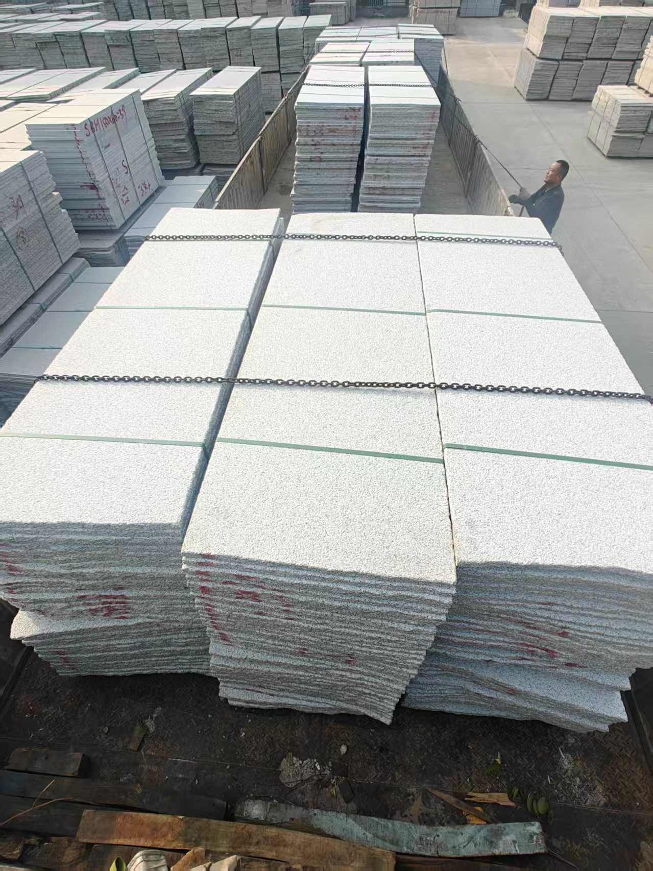 益阳芝麻白毛板，石材毛板